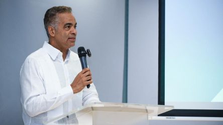 Ponen en operación simulador de operadores eléctricos en RD Ponen en operación simulador de operadores eléctricos en RD