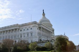 EEUU: Senado rechaza limitar poderes guerra de Trump a Irán EEUU: Senado rechaza limitar poderes guerra de Trump a Irán