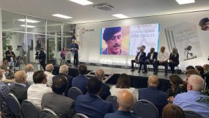 Soto Jiménez presenta “Los muchachos de la democracia” Soto Jiménez presenta “Los muchachos de la democracia”