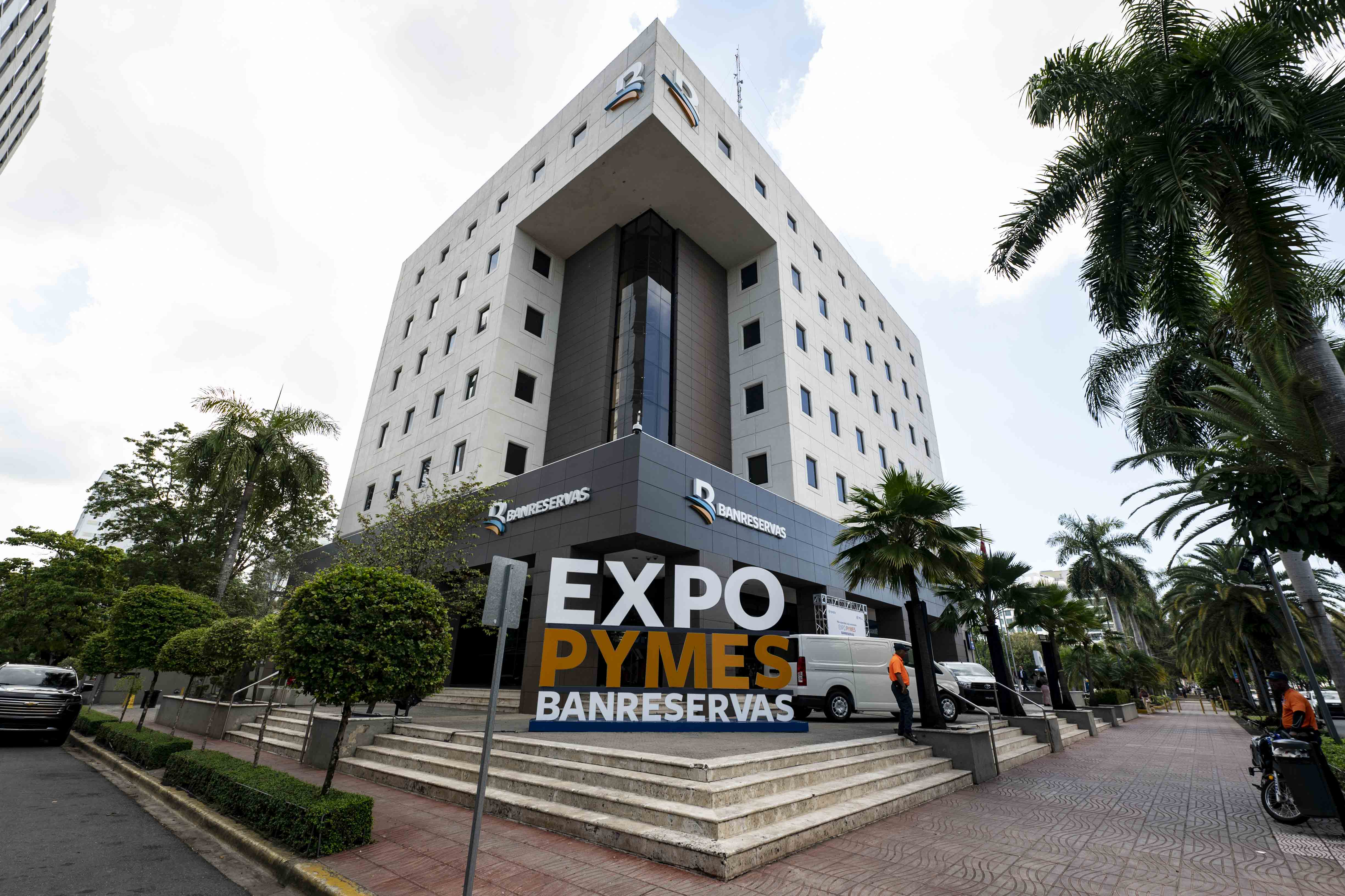 Expo Banreservas financia más de 17 mil millones a mipymes imagen