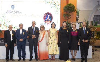 Gala por la Altagracia valora aportes para centenario virgen