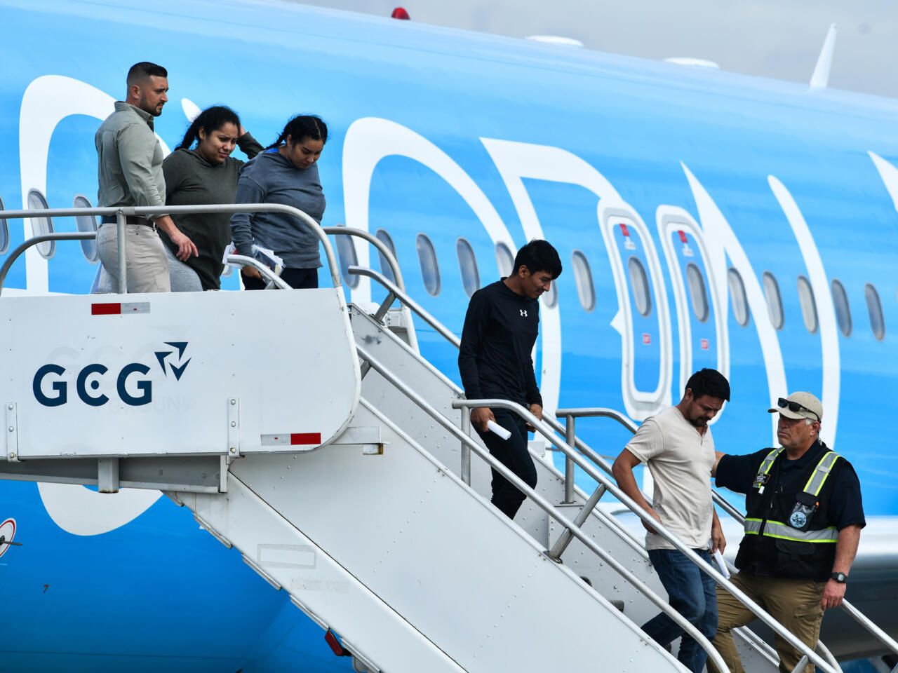 R. Dom. recibirá extranjeros deportados desde los EE.UU.