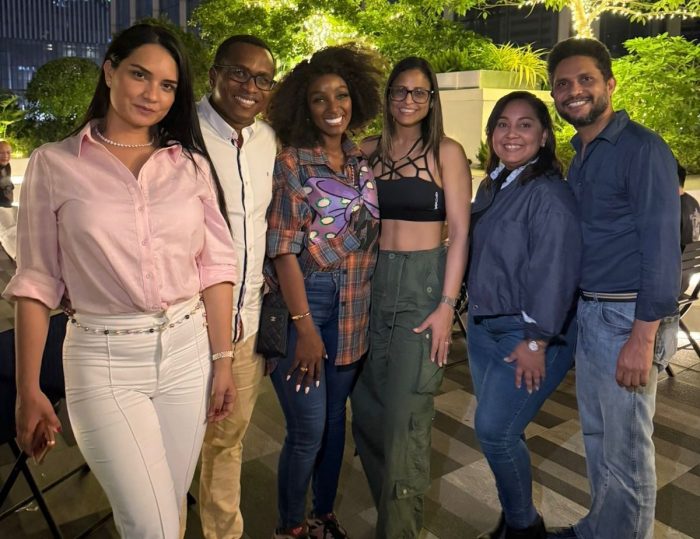 Empresarios dominicanos asisten feria comercial Cantón