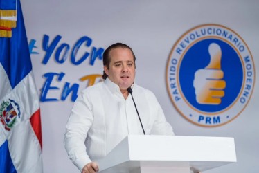 El «consenso» pone en peligro voto en el exterior y mutila la democracia