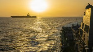 Irán impide que destructores de Estados Unidos entren a Ormuz