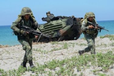 China reclama Japón y Filipinas poner fin a los bloques militares China reclama Japón y Filipinas poner fin a los bloques militares