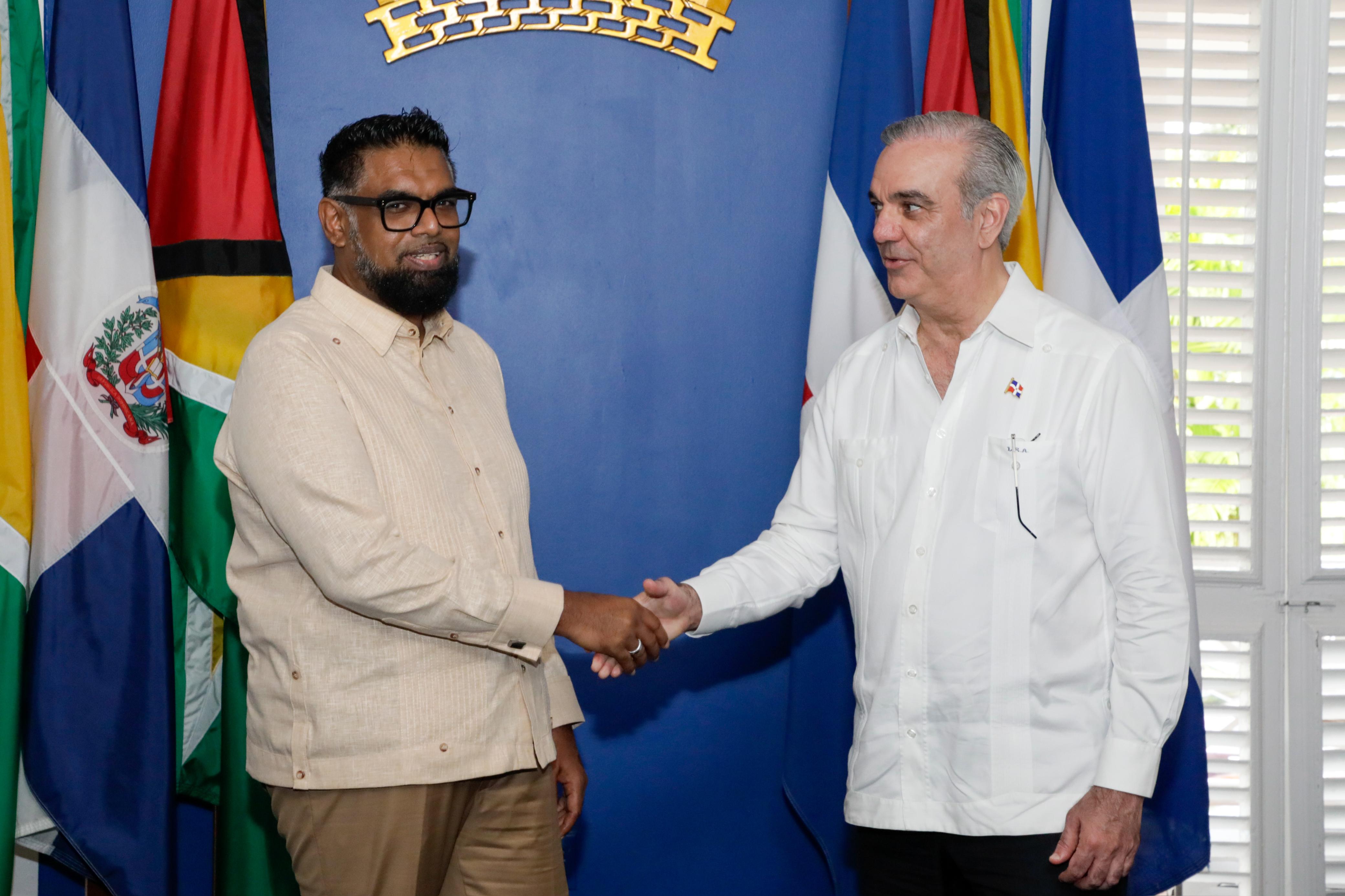 RD y Guyana firman contrato para exploración de petróleo imagen