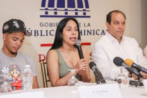 Anuncian cartelera con púgiles de 4 países en el “Teo” Cruz