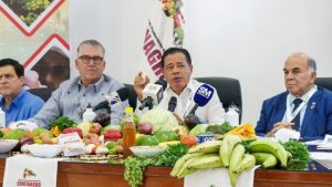 Plantea reforma laboral debe tomar en cuenta el campo Plantea reforma laboral debe tomar en cuenta el campo
