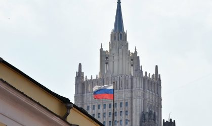 Rusia recomienda a extranjeros dejen Kiev lo antes mposible