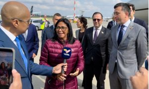 Presidenta arriba a La Haya para defender posición de Venezuela
