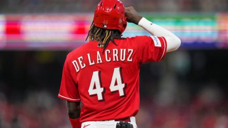 Elly De La Cruz es el primer dominicano con 10 jonrones