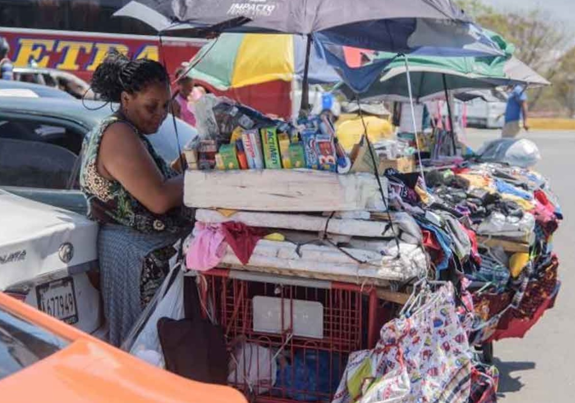 Empleo informal agrupa 82.7% de los nuevos ocupados en RD