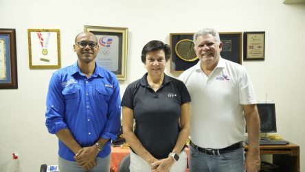 Oficial ITF supervisa instalación Fedotenis para JJCC SD 2026