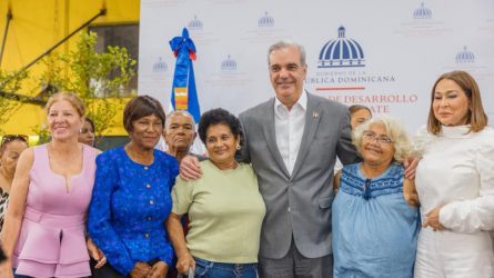 Más de un millón dominicanas recibirán $1,500 en Día Madres