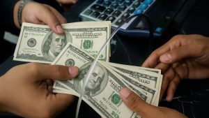 Exportar gente para que envíen dinero: el modelo que nadie quiere nombrar