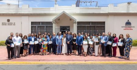 Contraloría robustece servicio de denuncia Alerta Segura CGR Contraloría robustece servicio de denuncia Alerta Segura CGR