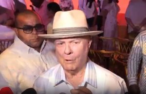 Hipólito apoya haya un mayor en actividades proselitistas RD