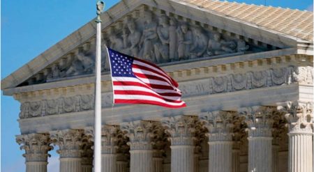 EU: Tribunal bloquea por ilegal arancel global 10 % de Trump