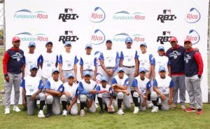 Barrio INVI gana dos a Villa en torneo béisbol Fundación Rica