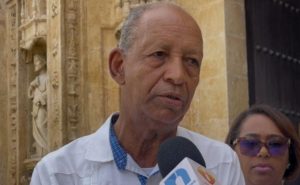 Gobierno acoge demandas de enfermeras; desisten de paro