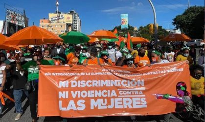 Feministas exigen acción de Estado ante crisis feminicidios