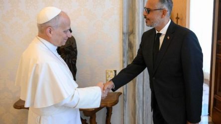 Primer ministro de Haití visita al papa y expone crisis en su país