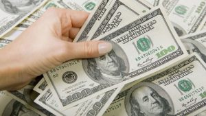 Dólar subió 36 centavos y se vendía este jueves a RD$60.03
