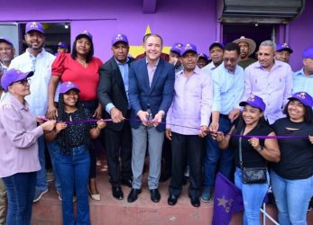 PLD inaugura dos locales en SC y juramenta 17 dirigentes PRM PLD inaugura dos locales en SC y juramenta 17 dirigentes PRM