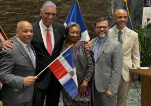 «Dominicans in Albany 2026» reconoce cónsul RD en N. York