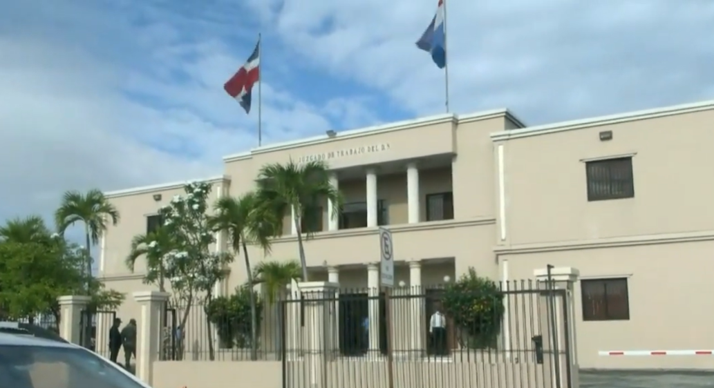 Con aparente calma se inicia un  paro judicial en R. Dominicana