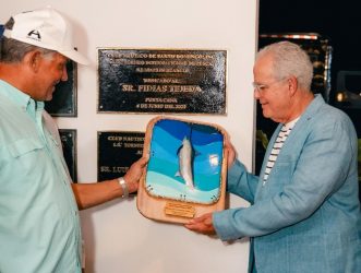 Pedro Benetti se destaca en el Torneo de Pesca Marlin Blanco