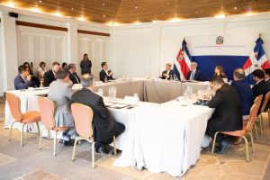 San José: Abinader presenta oportunidades inversión en RD