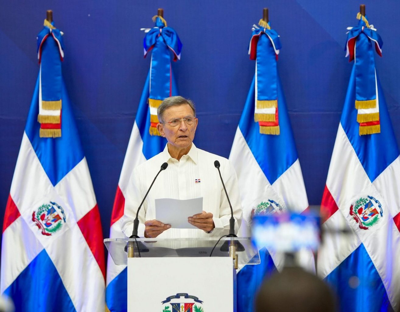 Dice acuerdo con EU no incluye permanencia deportados en RD