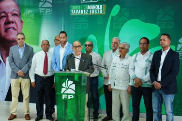 FP acusa PRM contratar obras millonarias y evadir controles