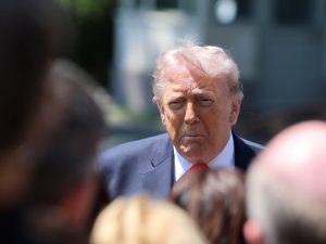 Trump dice revisará pronto plan de Irán para poner fin a guerra