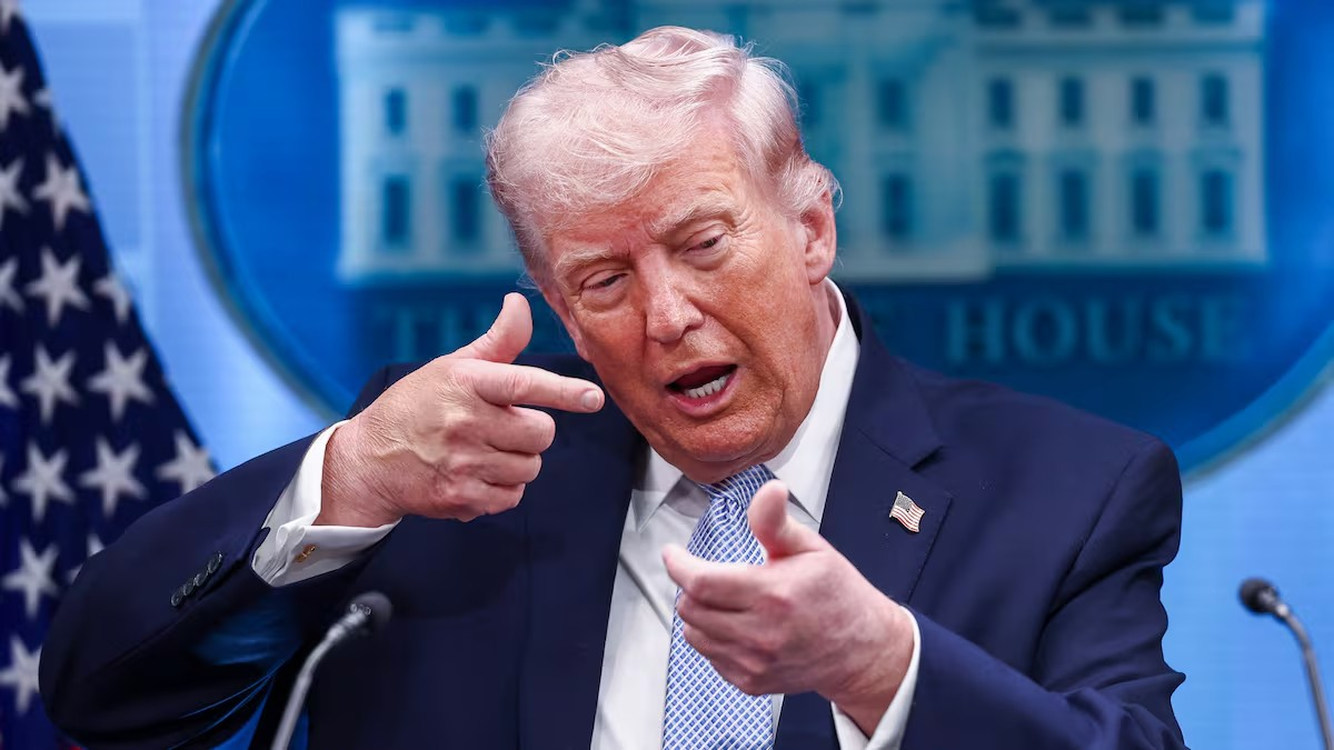 Donald Trump amenaza a Irán con reanudar la «Furia Épica»