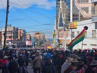BOLIVIA: Dicen manifestantes poner en riesgo al Gobierno