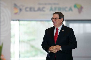 Cuba dice estudia oferta de la ayuda humanitaria de los EEUU