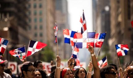 La diáspora huérfana: cuando la patria solo llama para cobrar