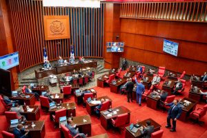 Senado modifica Ley Partidos, refuerza control financiamiento