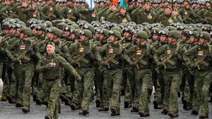 Rusia y Ucrania se acusan de violar alto el fuego de tres días
