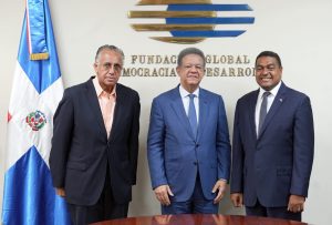 Leonel exhorta apoyar Juegos Centroamericanos y del Caribe