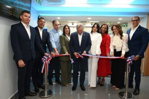 Banreservas inaugura oficina Merca Jumbo Núñez de Cáceres