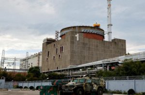 El OIEA constata un impacto en la central nuclear de Zaporiyia