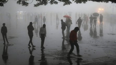 INDIA: Tormenta borra pueblos enteros; deja unos117 muertos