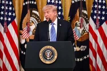 Trump afirma Irán «sabe lo que debe hacer» para alto el fuego