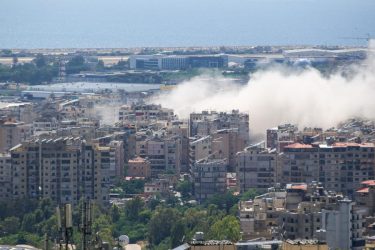 Medios dicen Israel y Hizbulá habrían acordado alto el fuego