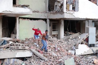 Fuerte réplica de sismo sacude la zona central de Venezuela