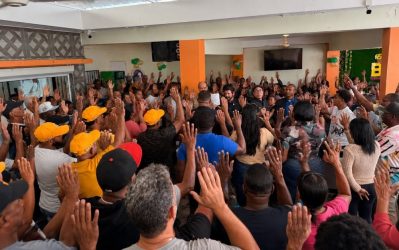 Domínguez Trujillo juramenta nuevos miembros PED en Baní Domínguez Trujillo juramenta nuevos miembros PED en Baní